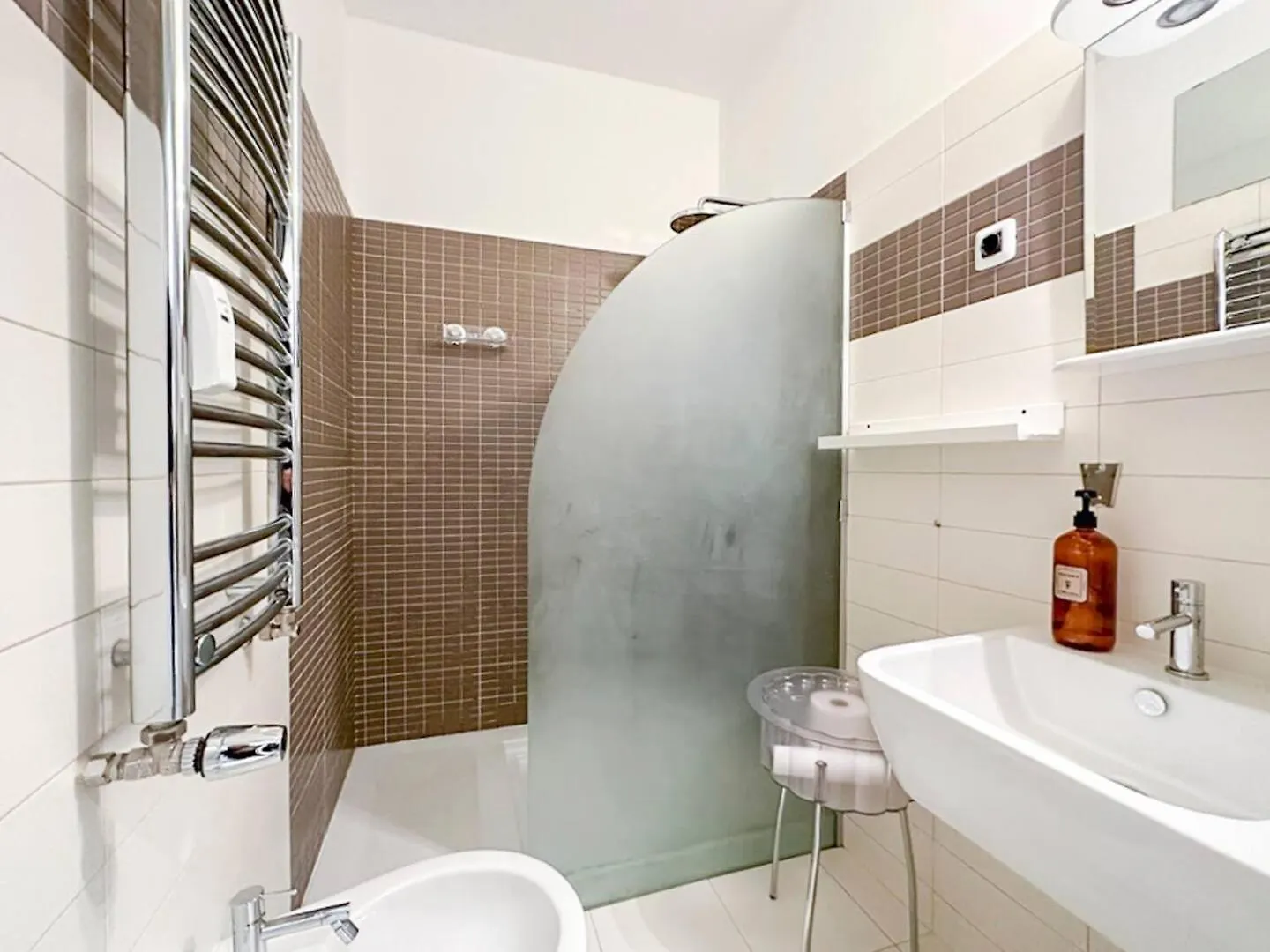 Fully Equipped Vitoshka Area Spacious Metro Sofia Bulgarije